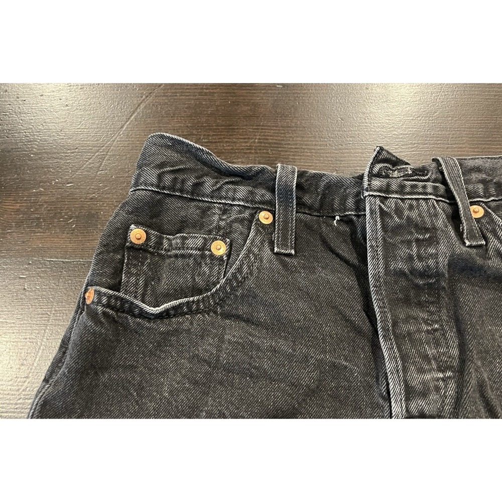 Levis 501 Cut Off Shorts Womens 26 Black Denim Frayed Beach Streetwear Casual - Picture 9 of 16